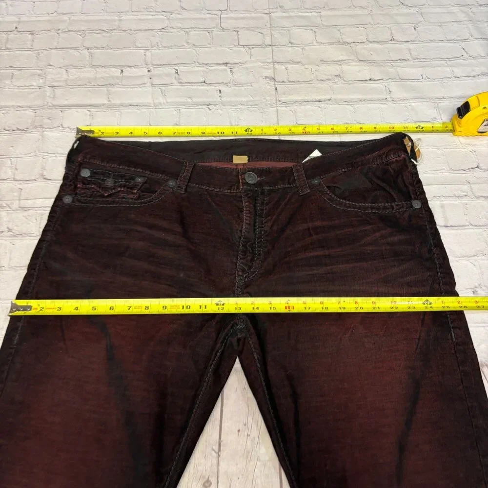 NWT True Religion Men Geno Relaxed Slim Jeans Denim Size 42 Flap C127 -27